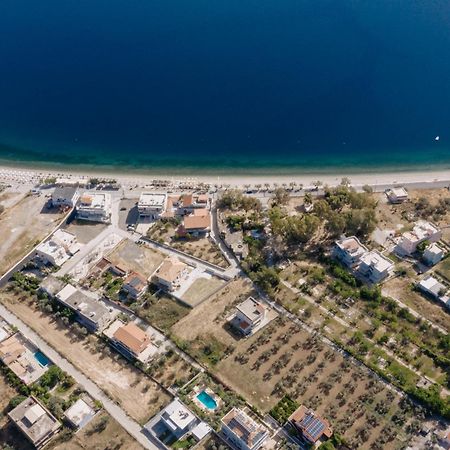 קאטו אלמירי Nereides Luxury Villas מראה חיצוני תמונה