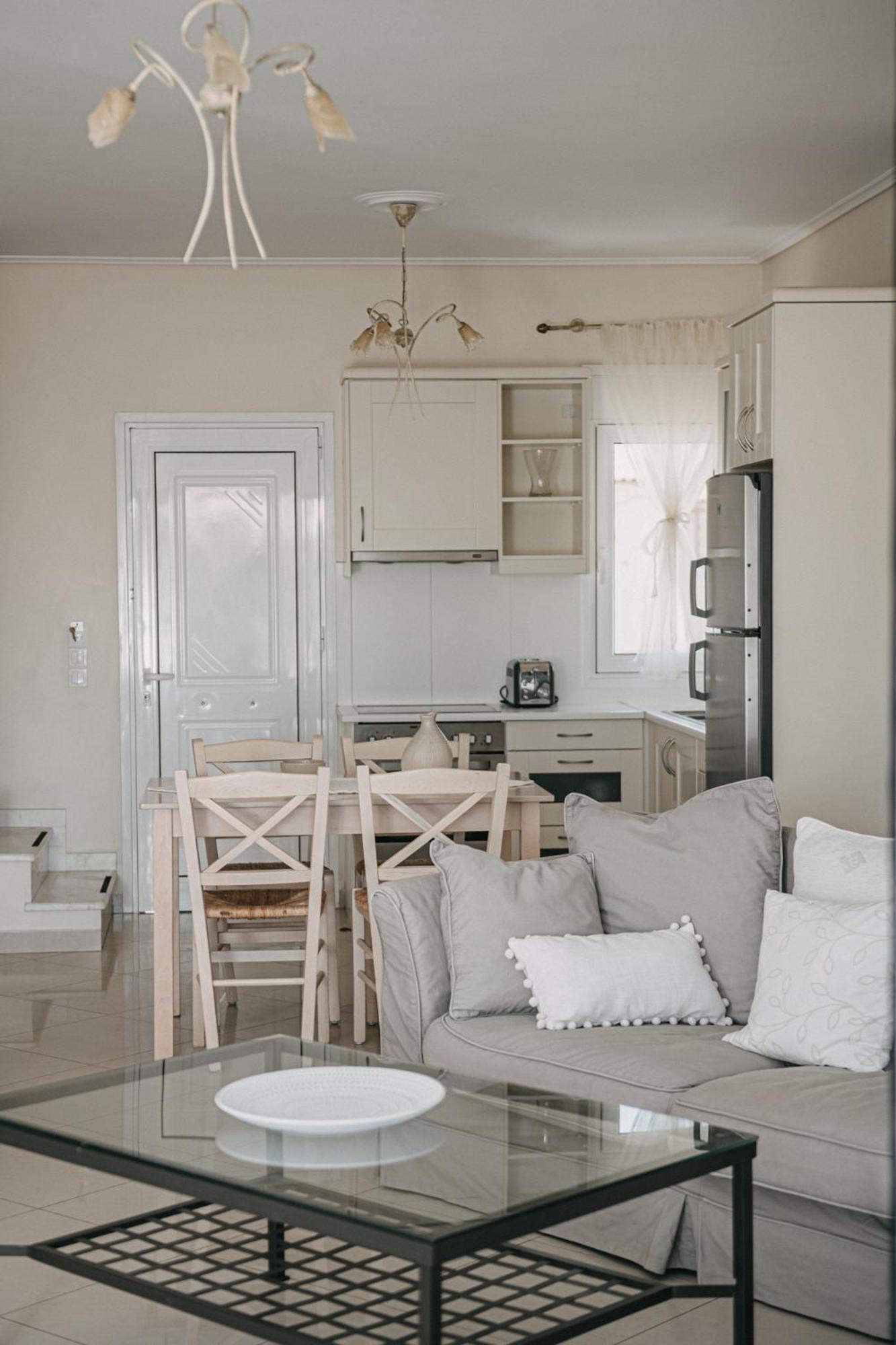 קאטו אלמירי Nereides Luxury Villas מראה חיצוני תמונה