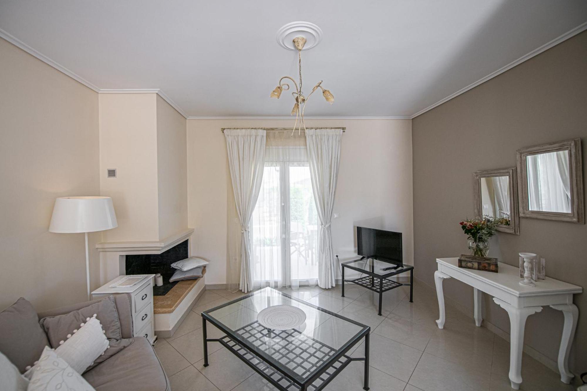 קאטו אלמירי Nereides Luxury Villas מראה חיצוני תמונה