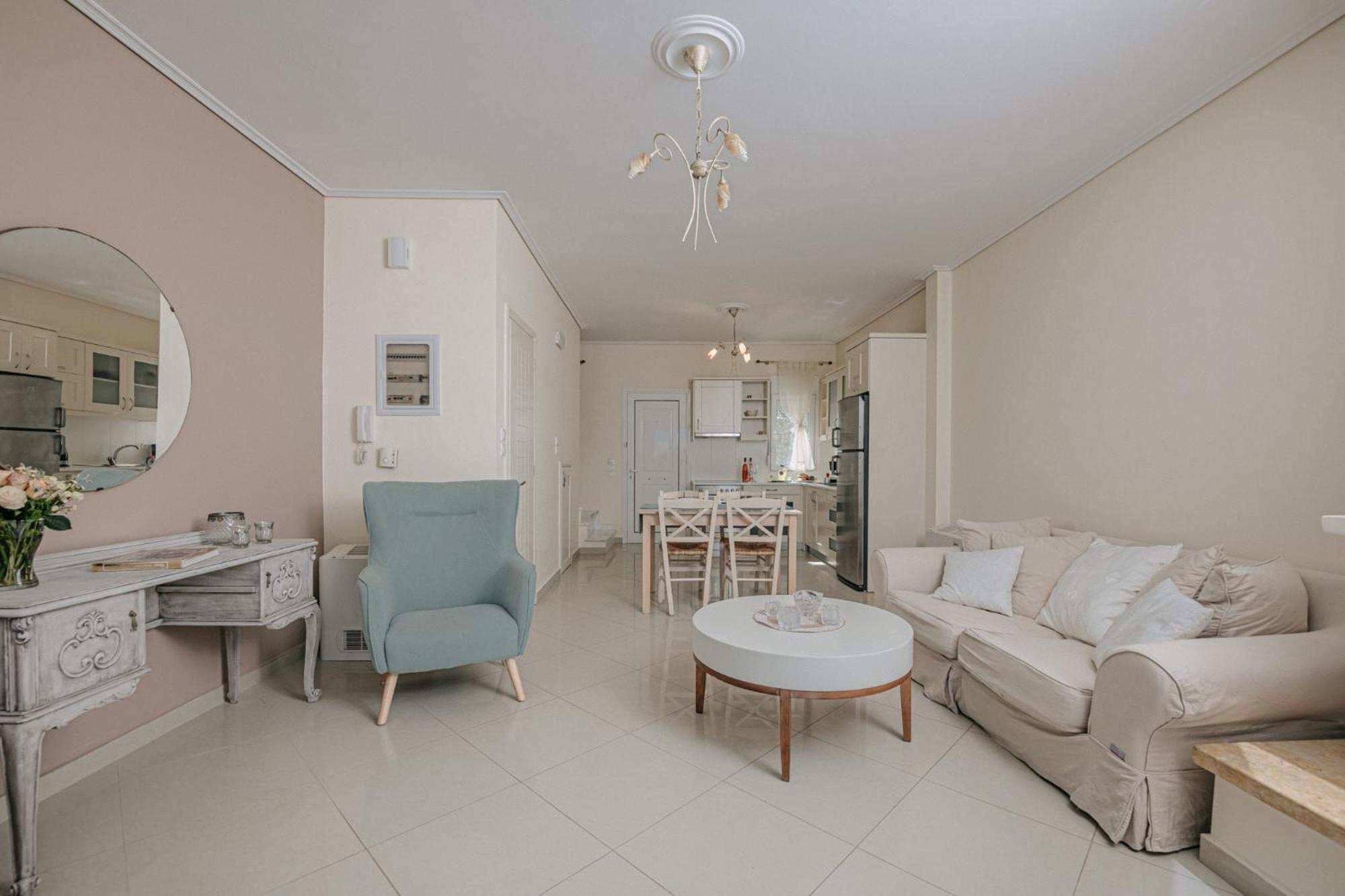 קאטו אלמירי Nereides Luxury Villas מראה חיצוני תמונה